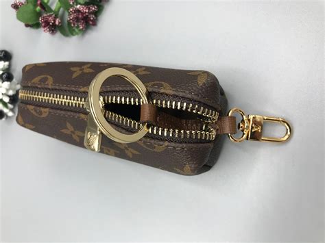 louis vuitton key holder pouch|louis vuitton coin pouch keychain.